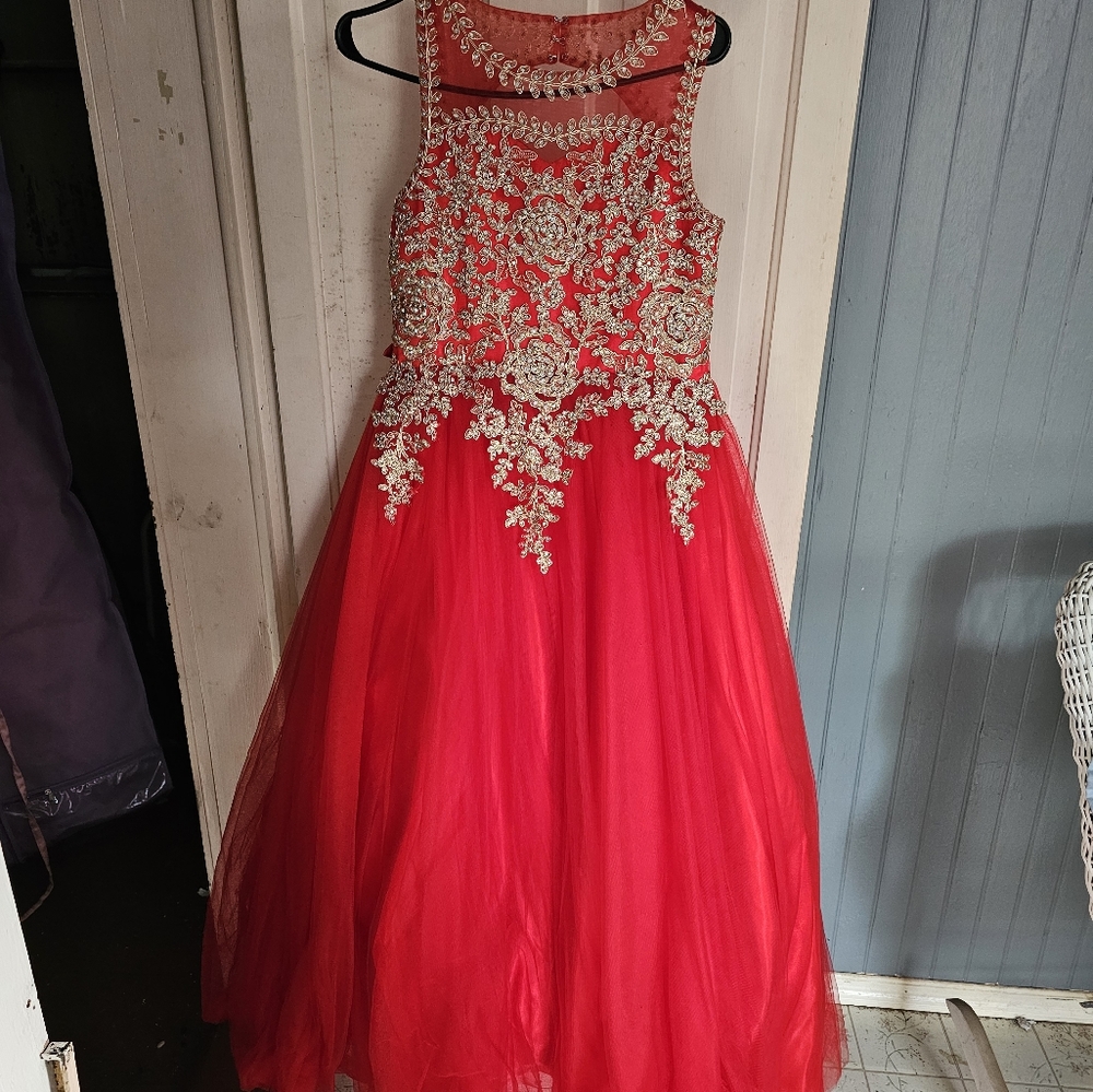 Size 14 Pagaent Dress